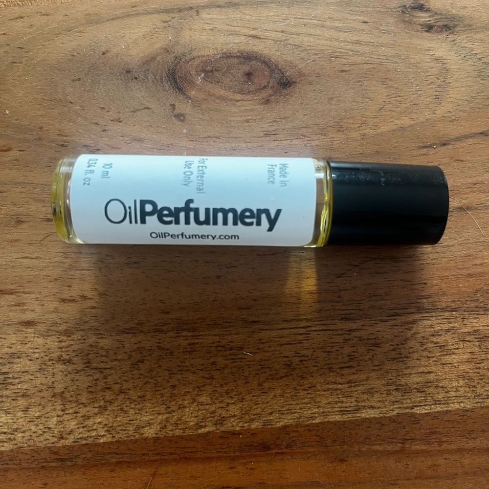 Perfumes by Oil Perfumery